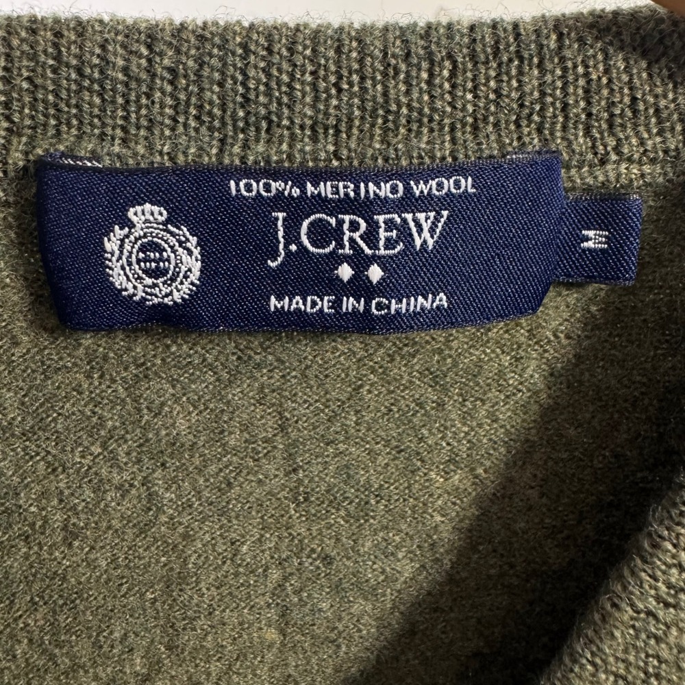 J. Crew Mens Sweater Vest Medium Merino Wool Olive Green V Neck‎ *Flaw - Picture 3 of 5